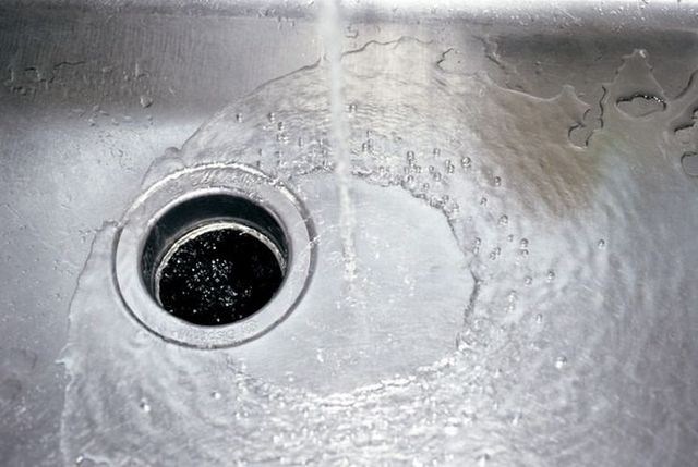 GE® Disposall® 3/4 HP Continuous Feed Non-Corded Black Garbage Disposal-4