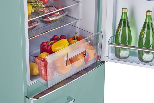 Unique® Appliances Classic Retro 7 Cu. Ft. Ocean Mist Turquoise Counter Depth Bottom Freezer Refrigerator-3