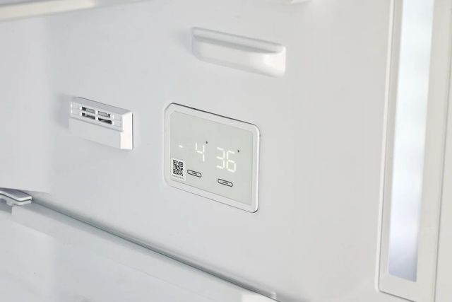Unique® Appliances Classic Retro 24" 11.7 Cu. Ft. Ocean Mist Turquoise Counter Depth Bottom Freezer Refrigerator-2