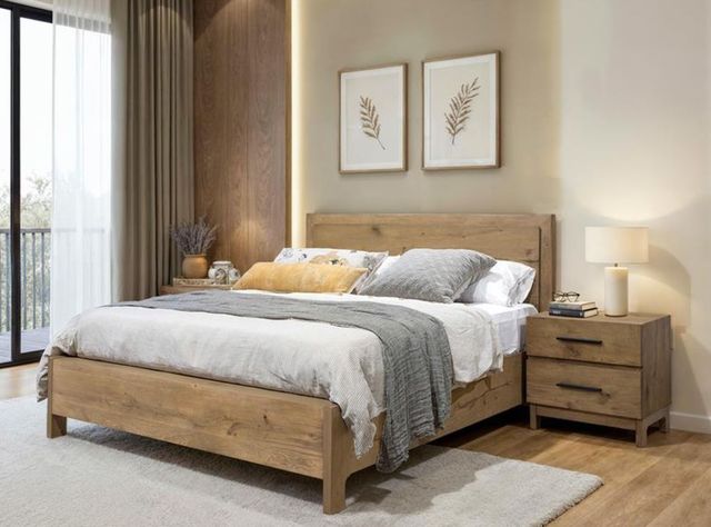 Magnussen Home® Davenport Rustic Caramel 89" Queen Panel Bed-1