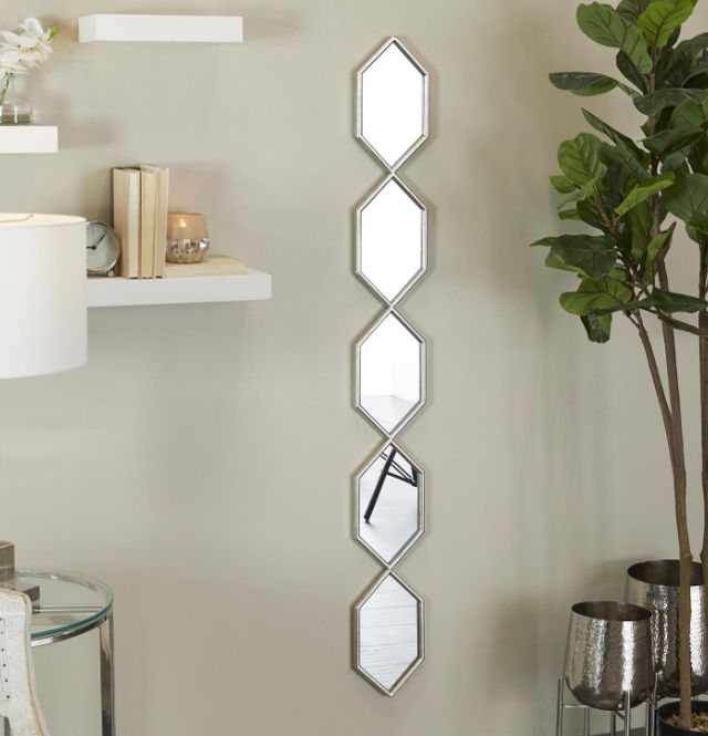 Deco Marche Silver Slim Stacked Chain 5-Layer Wall Mirror with Trellis Pattern-4