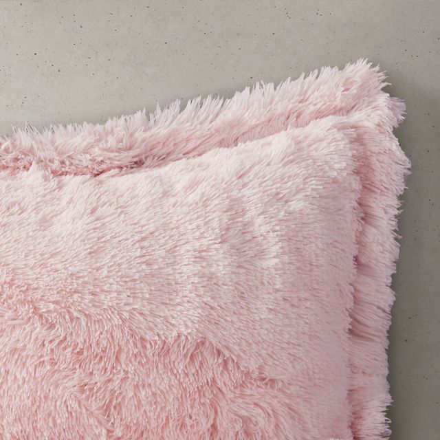 Olliix by CosmoLiving Cleo Blush King Ombre Shaggy Fur Comforter Set-2