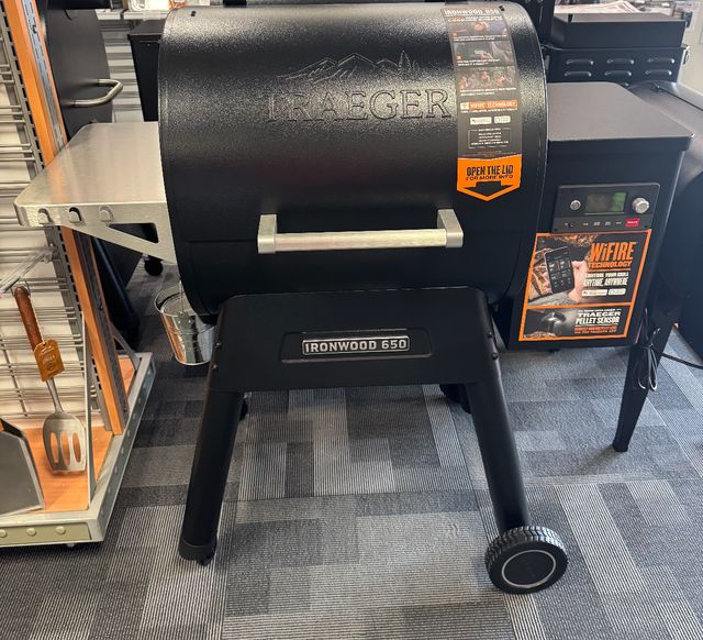 Traeger Pellet Grill-0