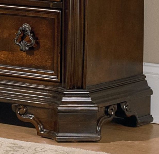 Liberty Furniture Arbor Place 4-Piece Brownstone Queen Sleigh Bedroom Set-8