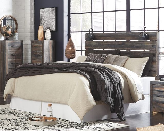 Signature Design by Ashley® Drystan Brown Queen Panel Headboard-4