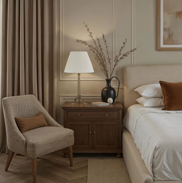 Renwil® Everren Lucerna Dark Antique Brushed Brass Table Lamp-1