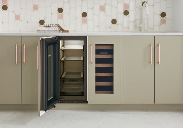 Sub-Zero® Designer Series 15" 3.1 Panel Ready Left Hinge Undercounter Beverage Center with Glass Door-2