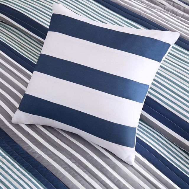 Olliix by Intelligent Design Paul Blue Twin/Twin XL Reversible Coverlet Set-1