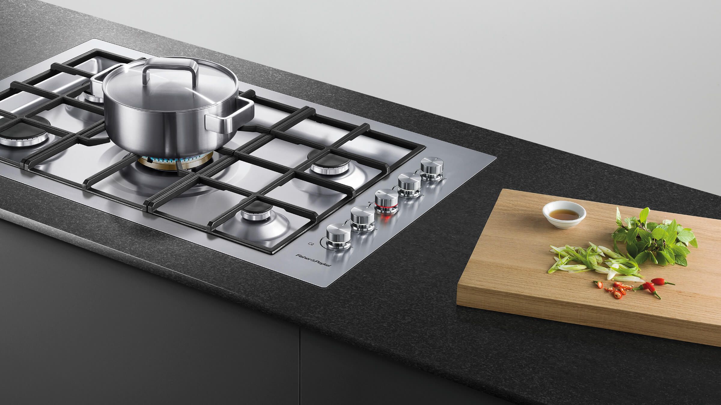 Fisher & Paykel Series 9 36" Cooktop - Thumbnail 3