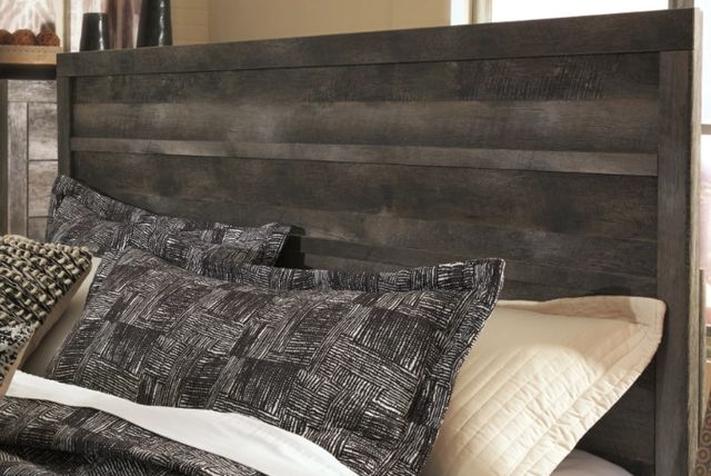 Signature Design by Ashley® Wynnlow Gray King Panel Bed-1