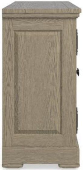 Bassett® Furniture Customizable BenchMade Hawkins 4-Door Oak Huntboard-2