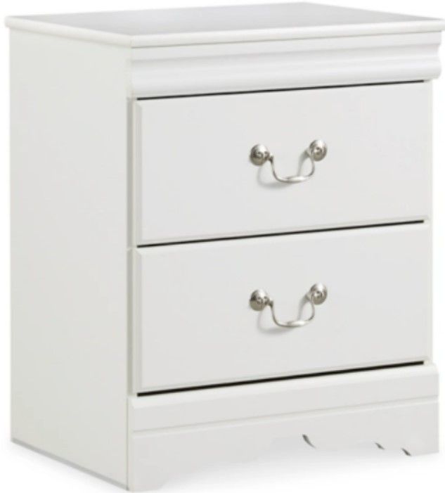 Signature Design by Ashley® Anarasia 5-Piece White Queen Sleigh Headboard Bedroom Set-4