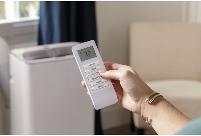 GE® 14000 BTU's White Portable Air Conditioner-4