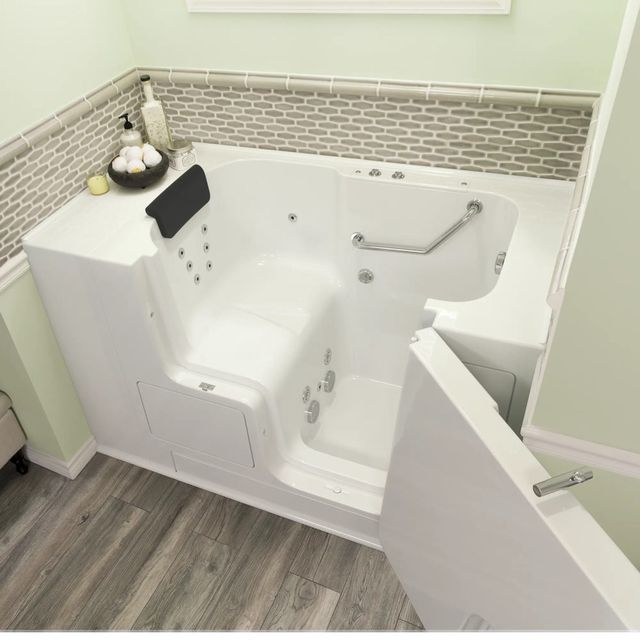 American Standard Gelcoat Premium Series White 32" x 52" Walk-In Tub with Whirlpool System - Right-Hand Drain-4