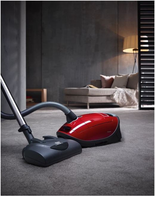 Miele Complete C3 Mango Red Canister Vacuum | Yale Appliance