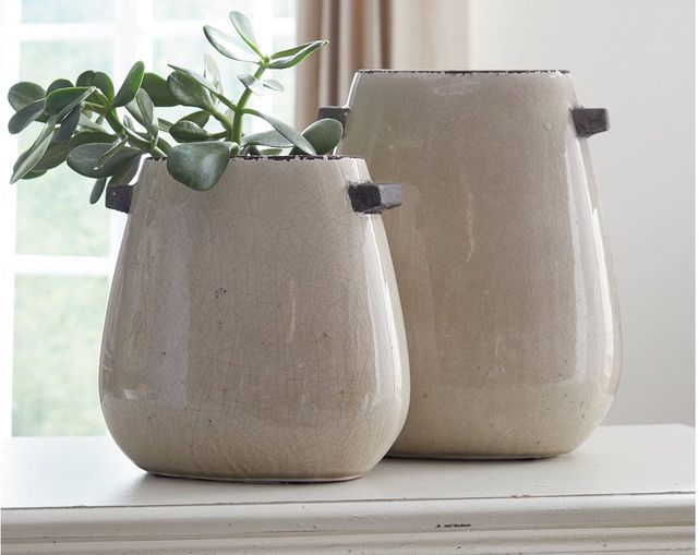 Signature Design by Ashley® Diah 2-Piece Tan Vase Set-1