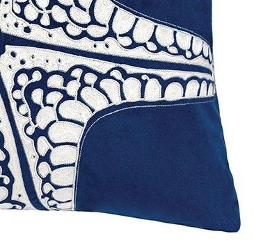 Furniture of America® Jude Blue/White Accent Pillow-1