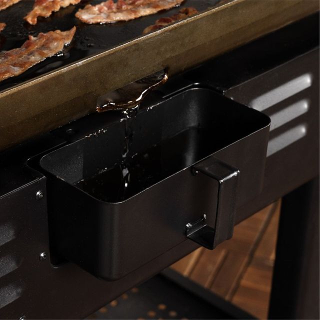 Blackstone® 4-Burner Black Freestanding Liquid Propane Grill-4