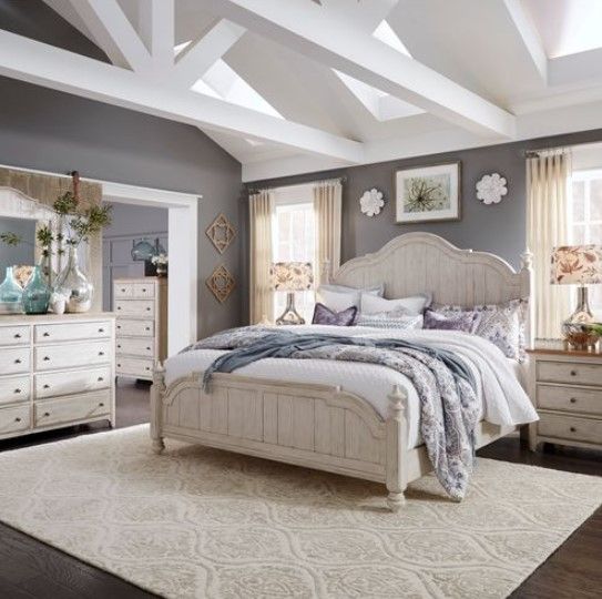 Liberty Furniture Farmhouse Reimagined 5-Piece Antique White/Chestnut King Poster Bed Set-1