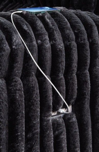 Signature Design by Ashley® Rhines Falls Onyx Zero Wall Recliner-4