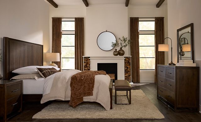 Vaughan-Bassett Lodge & Loft Dark Oak California King Radius Poster Bed-3