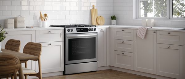 Frigidaire 30" Stainless Steel Slide In Gas Range