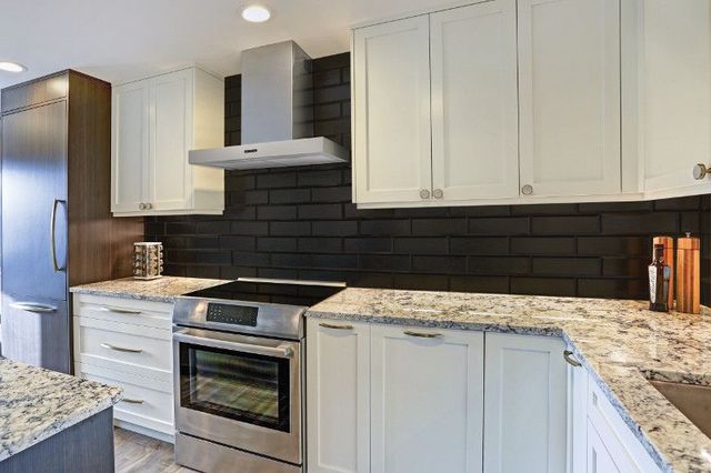 Broan® Elite EW43 Series 30" Stainless Steel T-Style Wall Mounted Range Hood-2