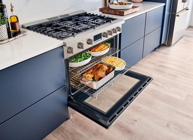 Bosch® 800 Series 36" Stainless Steel Pro Style Gas Range-14