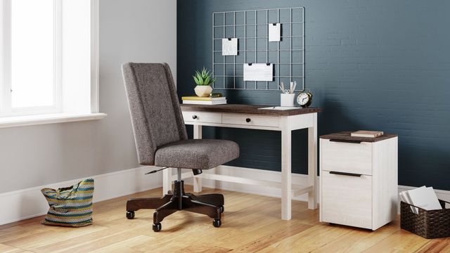 Signature Design by Ashley® Dorrinson Two-tone File Cabinet-4