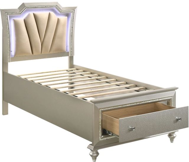 ACME Furniture Kaitlyn Champagne Full Panel Bed-2