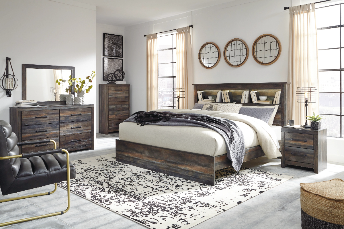 Drystan 5 Piece King Storage Bedroom - Multi