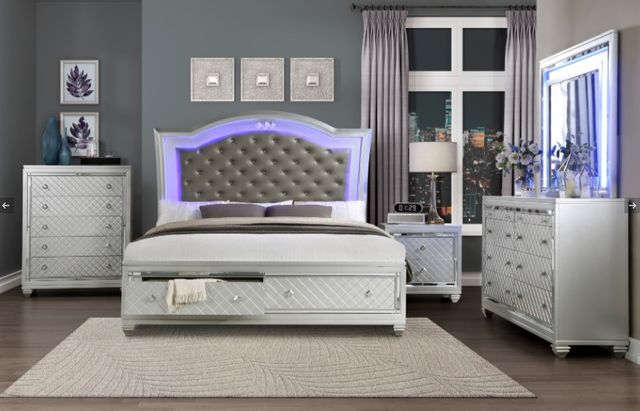 Homelegance® Leesa Silver California King Platform Bed-1