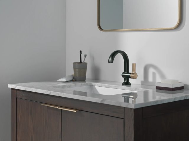 Delta Albion™ Matte Black / Champagne Bronze Single Handle Bathroom Faucet-4