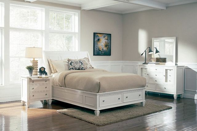Coaster® Sandy Beach Queen Sleigh Headboard-4