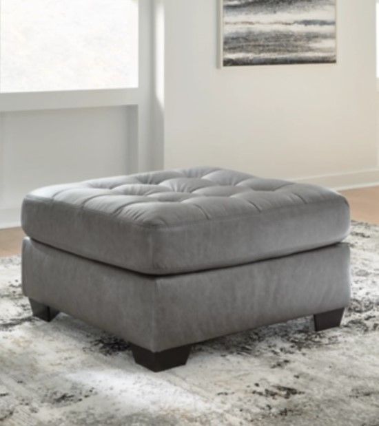 Benchcraft® Clairette Court Alloy Oversized Accent Ottoman-2