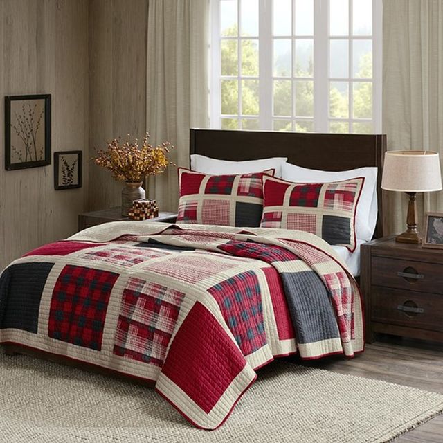 Olliix by Woolrich Red King/Clifornia Huntington Quilt Mini Set-4
