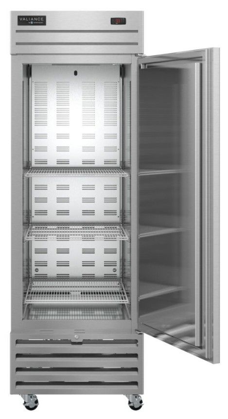 Hoshizaki Valiance® 27" 19.1 Cu. Ft. Stainless Steel Single Section Upright Refrigerator with Lock-3