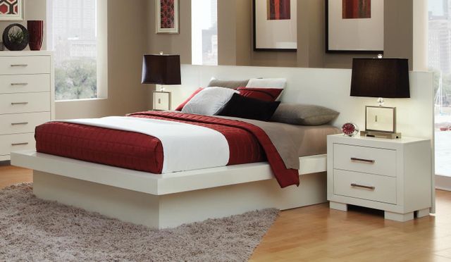 Coaster® Jessica 4-Piece White Queen Bedroom Set-0