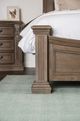 Furniture of America® Seven Oaks 4-Piece Weathered Oak Queen Bedroom Set-3