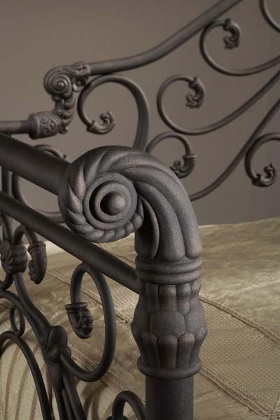HH2 Home Mercer Antique Brown Daybed-1