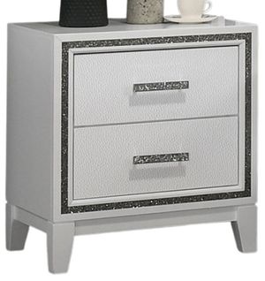 Click to view more images of the product.