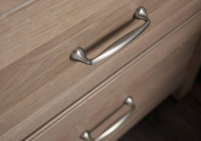 Vaughan-Bassett Tide & Timber Gray Oak 5-Drawer Chest-2