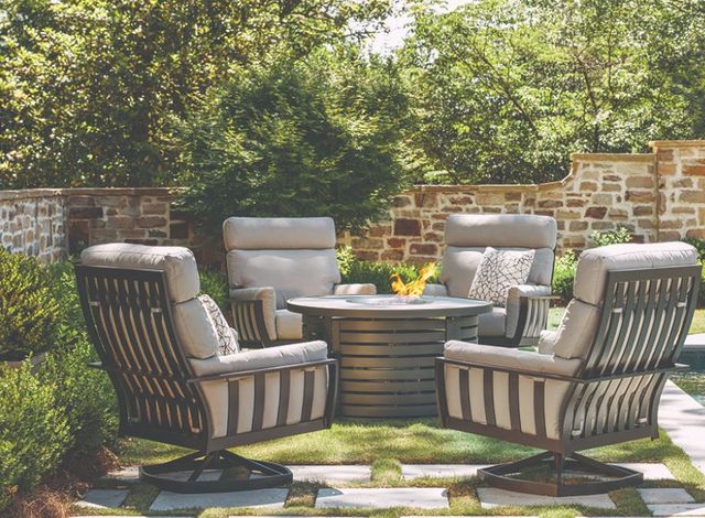 Lane Venture® Smith Lake Light Gray Swivel Luxe Chair-2