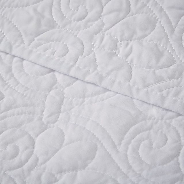 Olliix by Madison Park Quebec White Oversized Quilted Throw-3