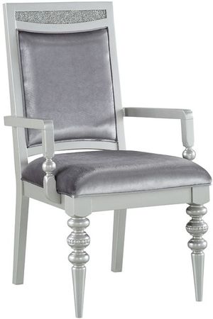 Click to view more images of the product.