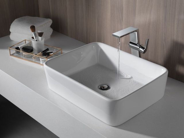 Delta Pivotal® Lumicoat® Chrome Single Handle Vessel Bathroom Faucet-4