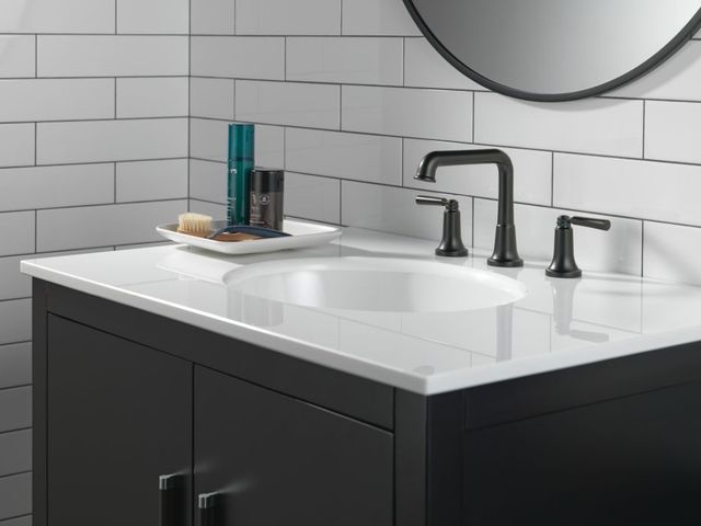 Delta Saylor® Matte Black 6" 2-Handle Widespread Bathroom Faucet-2