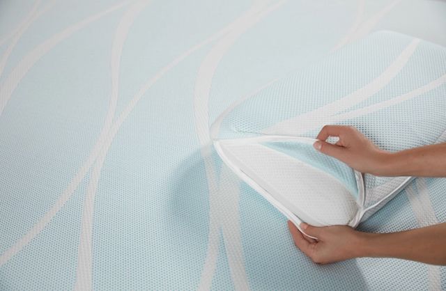 Tempur-Pedic® TEMPUR-Breeze® ProLo + Advance Cooling Medium Queen Bed Pillow-1