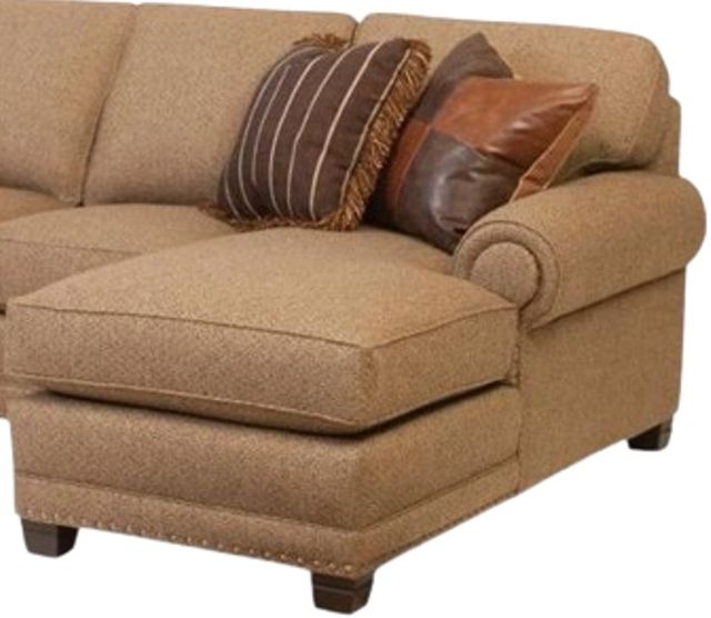 Smith Brothers Customizable 393 3-Piece Right-Arm Facing Sectional Sofa with Chaise-3