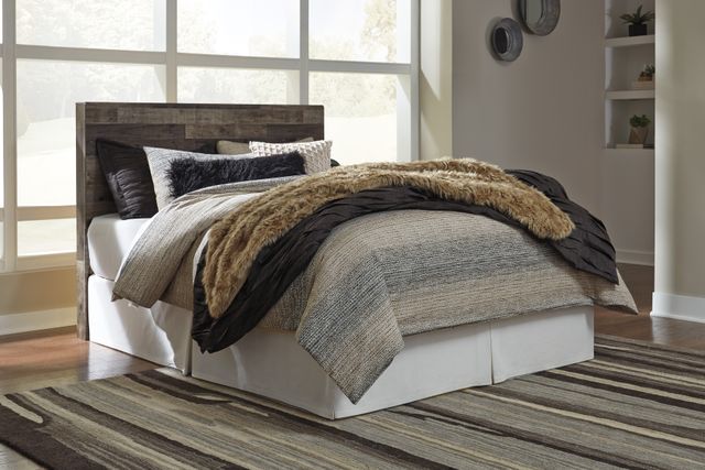 Benchcraft® Derekson Multi Gray King Storage Bed-3
